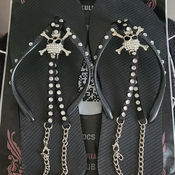 Skull Embellished Black Flip Flops - Picture 1 of 8